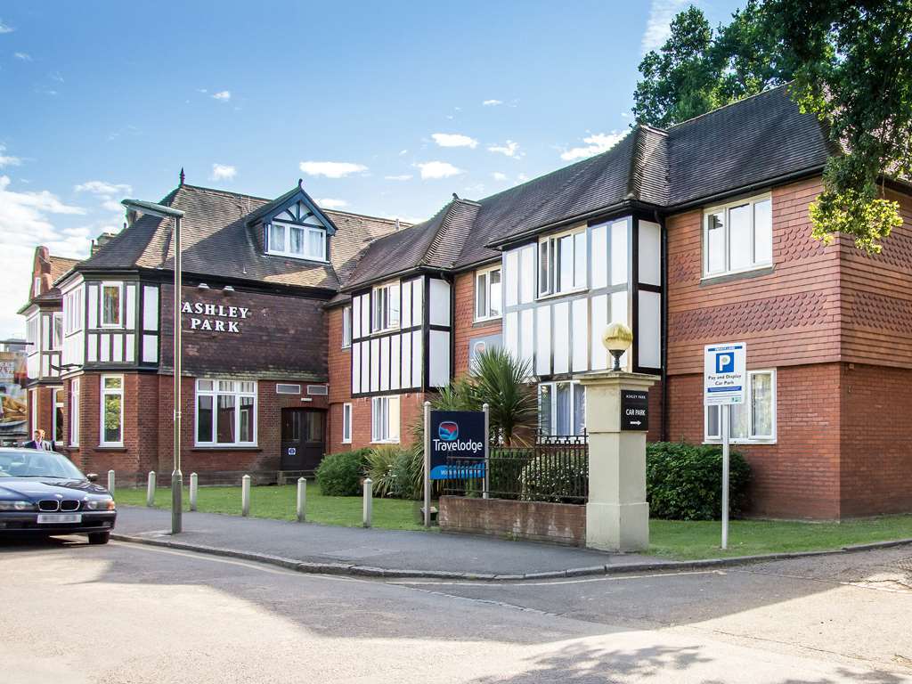 Travelodge Walton On Thames Ngoại thất bức ảnh